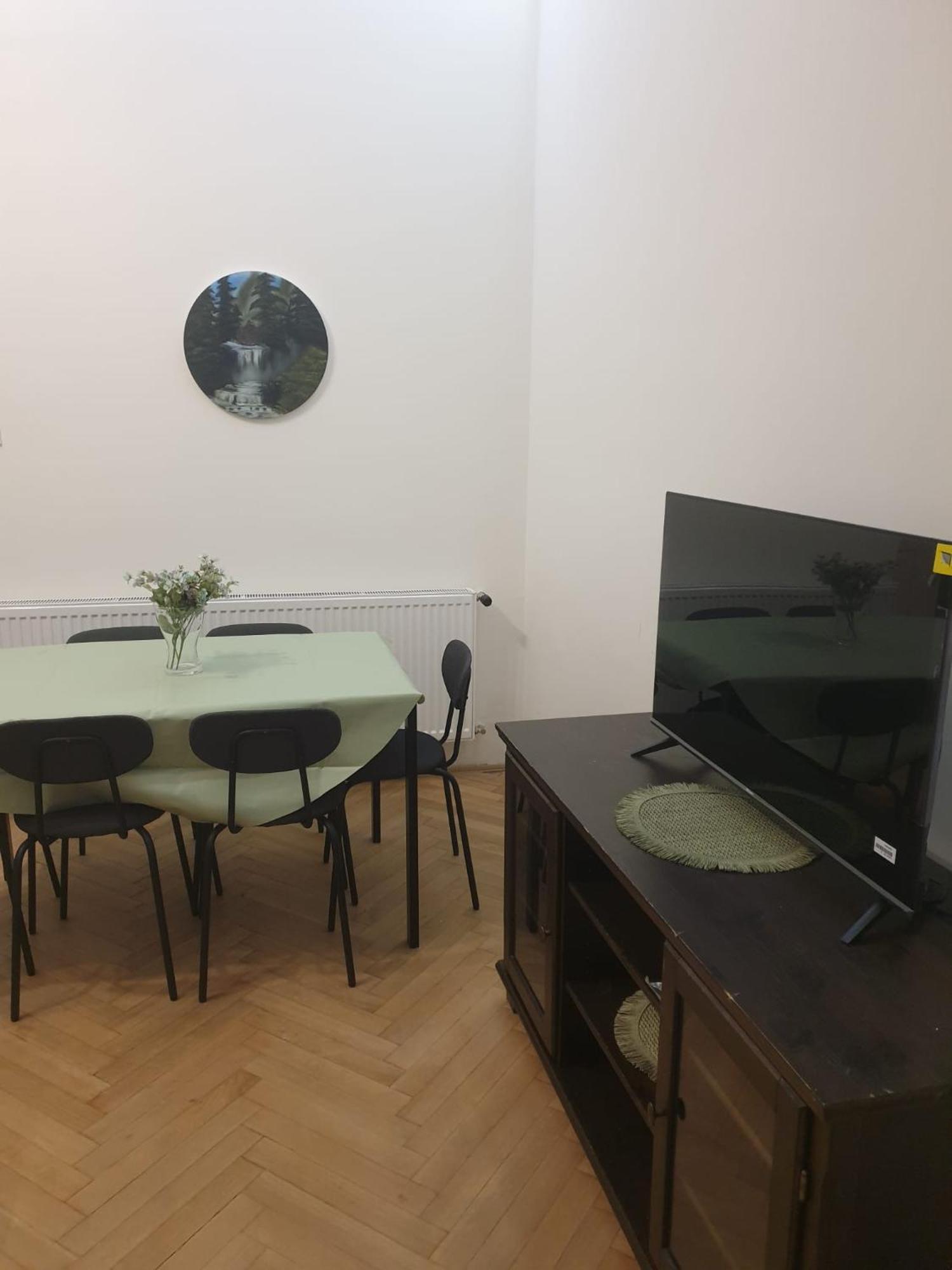 M&Ns Apartamento Budapeste Exterior foto